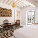 Thalia - 4 Bdrm - In 200m - Mg Vila