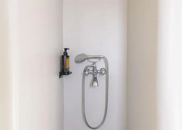 Thalia - 4 Bdrm - In 200m - Mg *