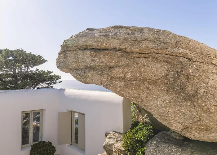 Thalia - 4 Bdrm - In 200m - Mg *