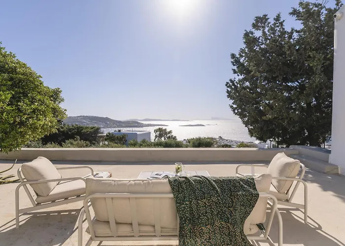 Thalia - 4 Bdrm - In 200m - Mg