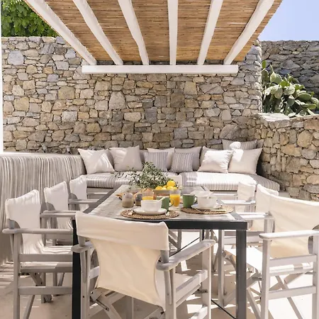 Thalia - 4 Bdrm - In 200m - Mg