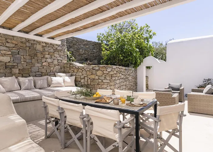 Thalia - 4 Bdrm - In 200m - Mg