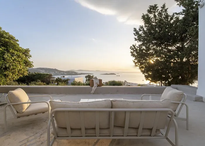 Villa Thalia - 4 Bdrm - In 200m - Mg