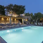 Villa Thalia - 4 Bdrm - In 200m - Mg *