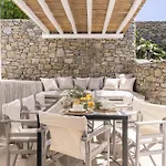 Thalia - 4 Bdrm - In 200m - Mg