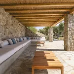 Thalia - 4 Bdrm - In 200m - Mg Villa